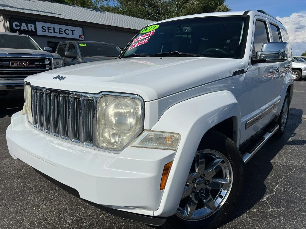 2011 JEEP Liberty