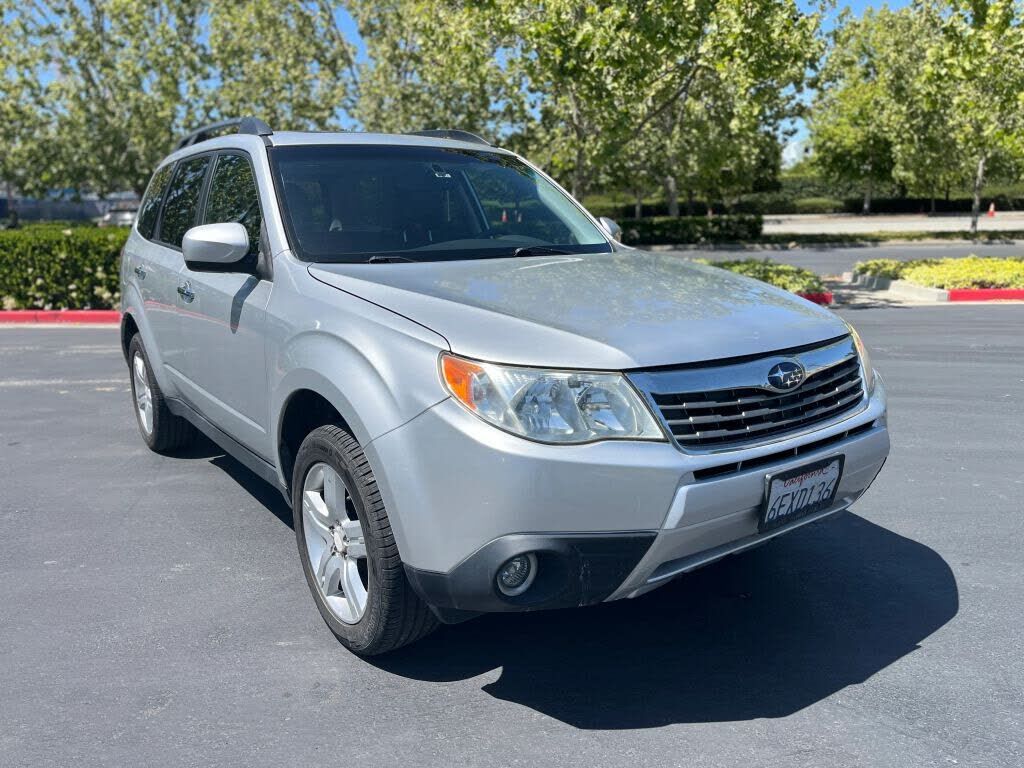 2009 SUBARU Forester