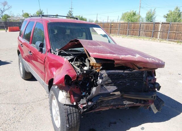 2006 FORD Escape