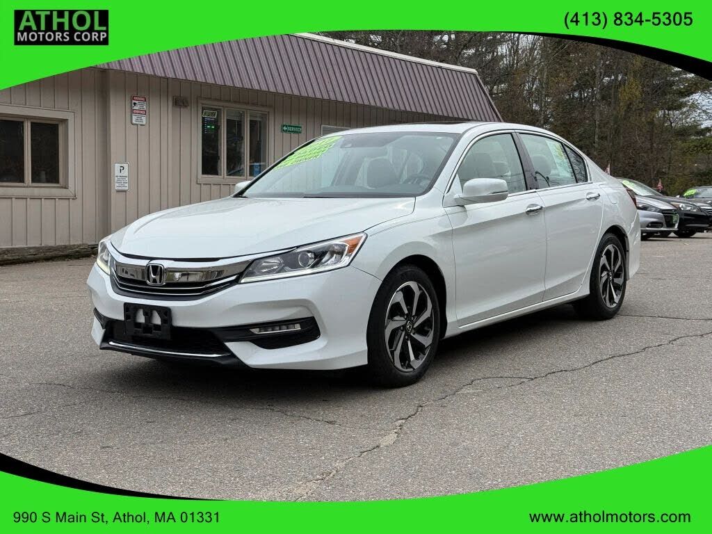 2017 HONDA Accord