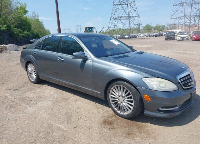 2010 MERCEDES-BENZ S-Class