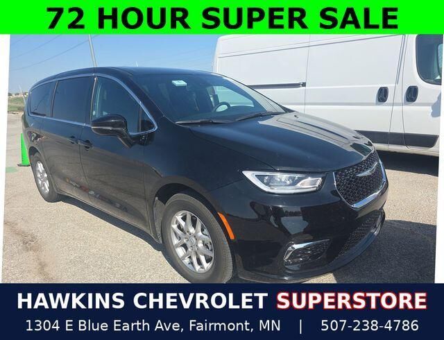 2025 CHRYSLER Pacifica