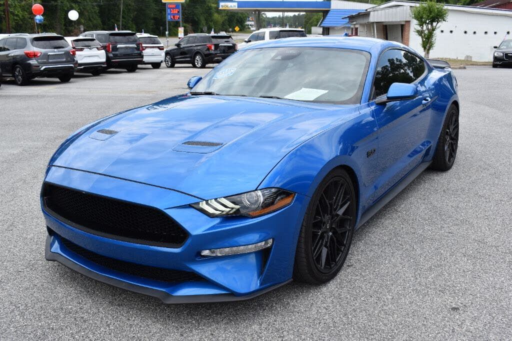 2021 FORD Mustang