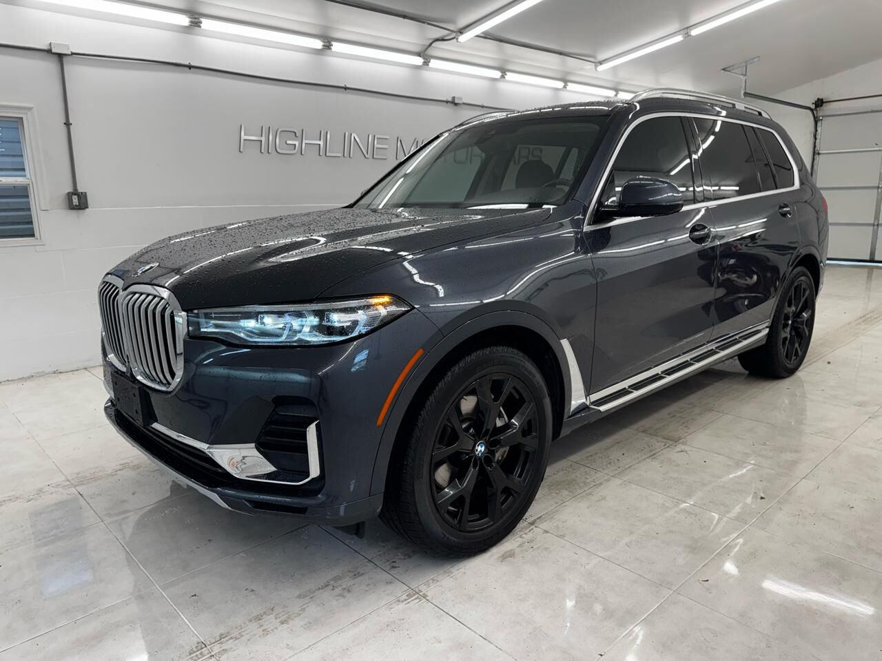 2021 BMW X7