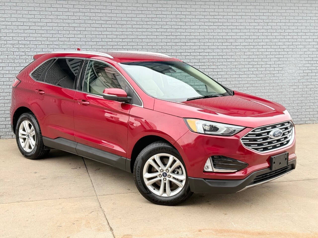 2019 FORD Edge