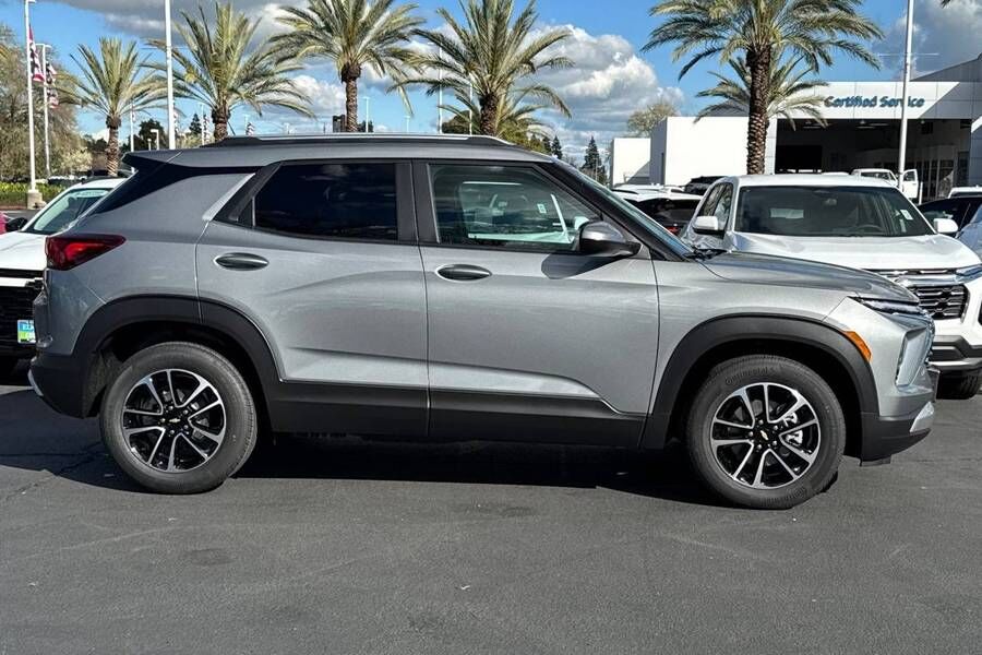 2026 CHEVROLET Trailblazer