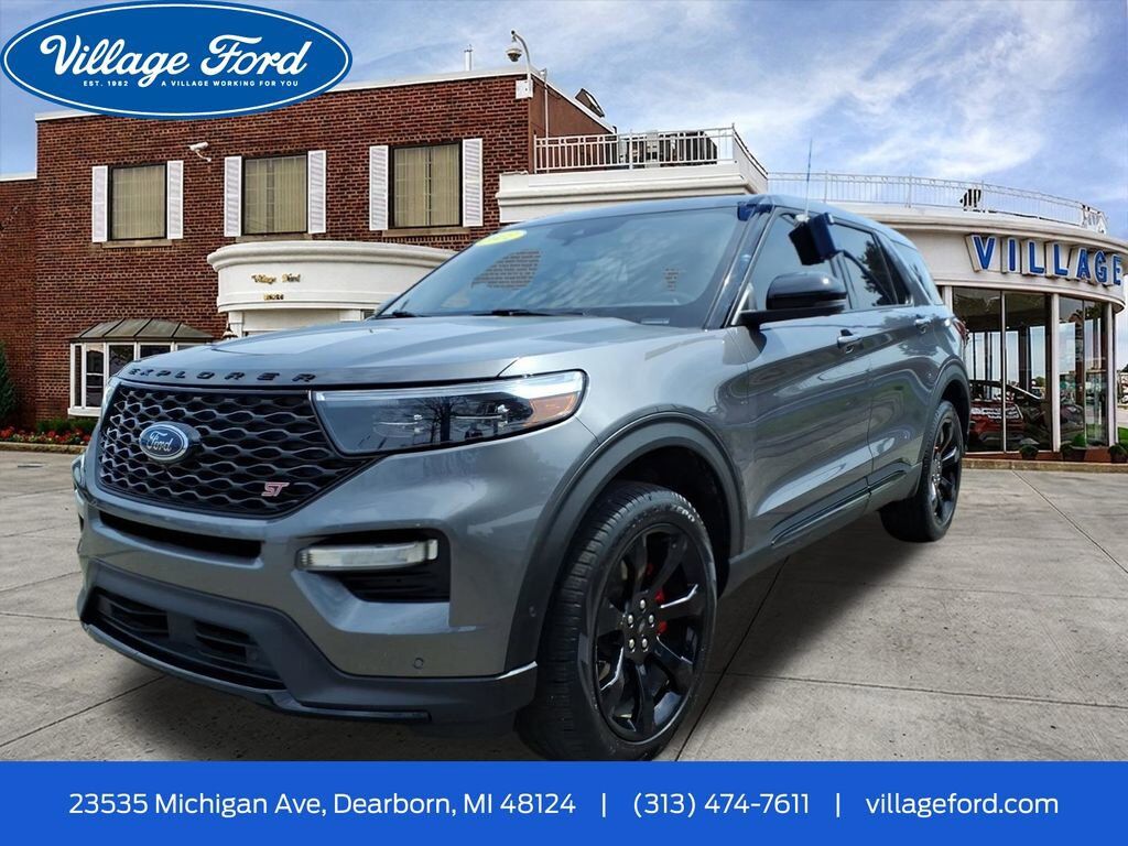 2022 FORD Explorer