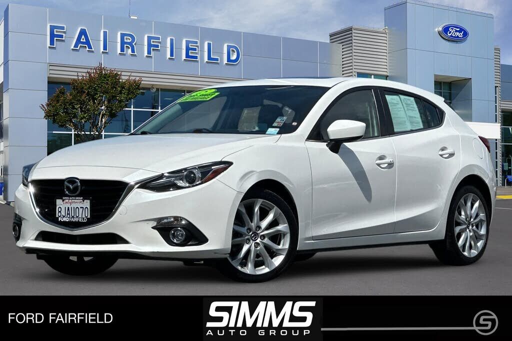2015 MAZDA Mazda3