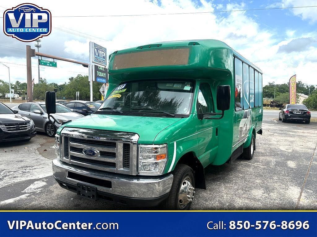 2017 FORD E-450