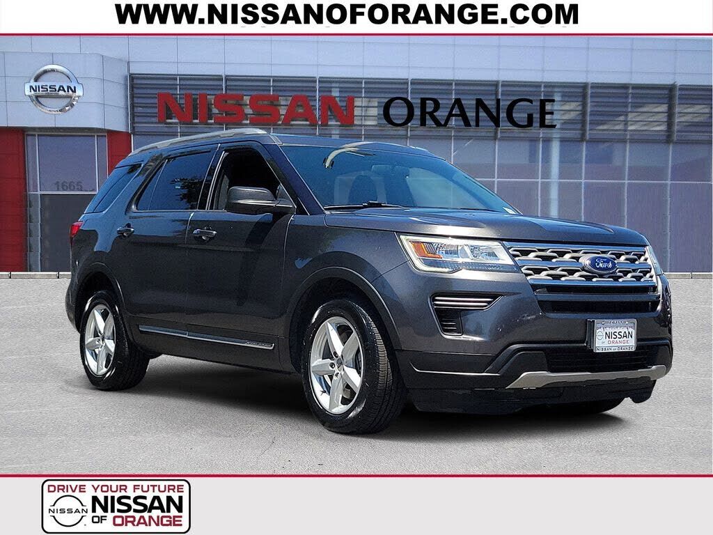 2018 FORD Explorer