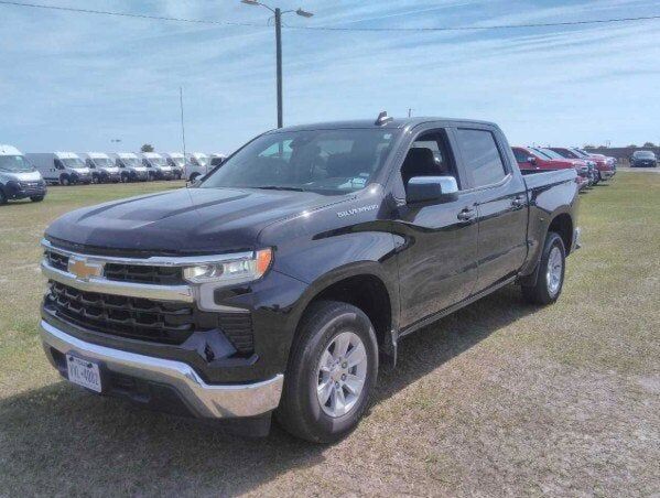 2025 CHEVROLET Silverado