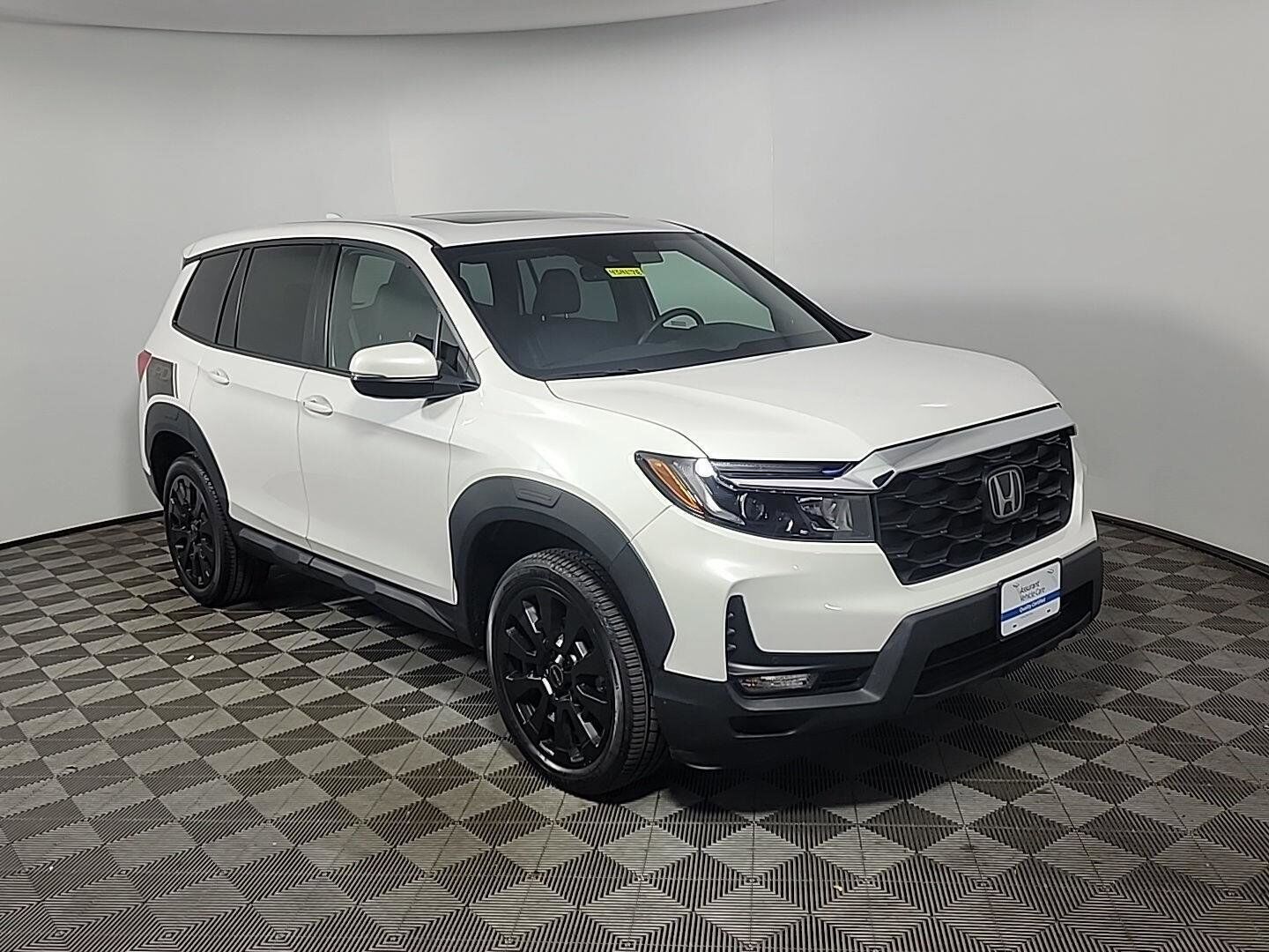 2023 HONDA Passport