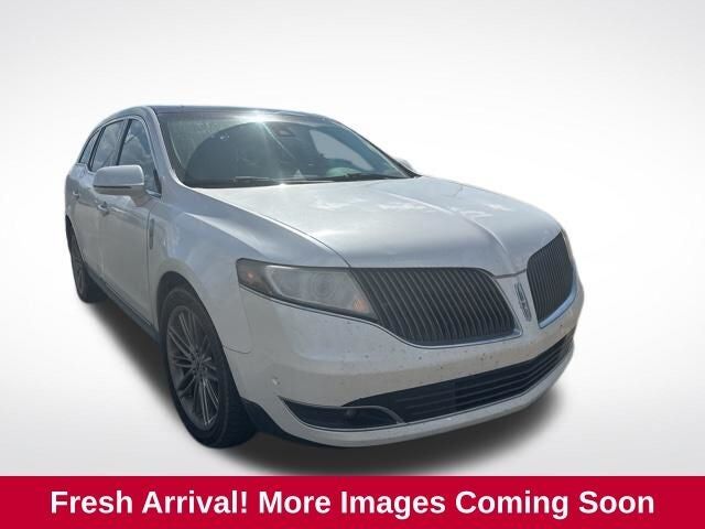 2014 LINCOLN MKT