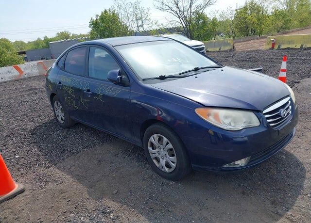 2010 HYUNDAI Elantra