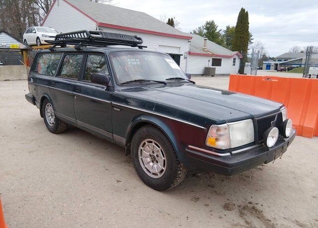 1993 VOLVO 240 Series