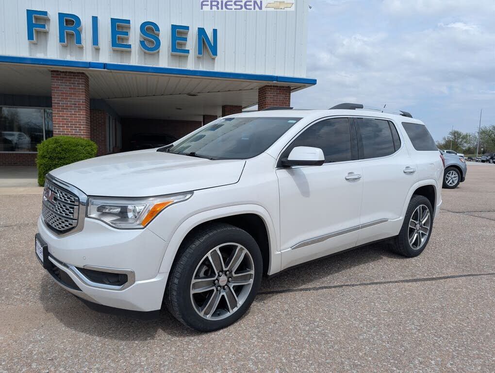 2017 GMC Acadia