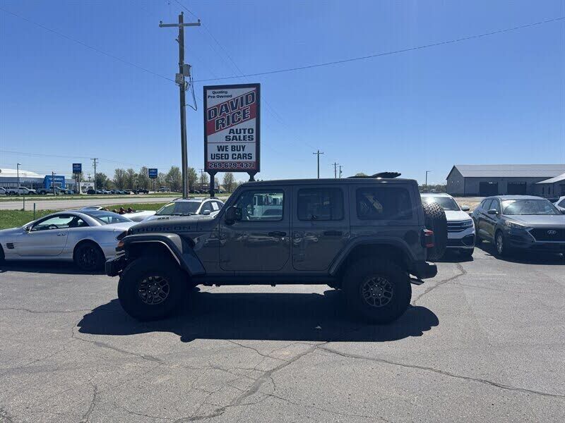 2023 JEEP Wrangler