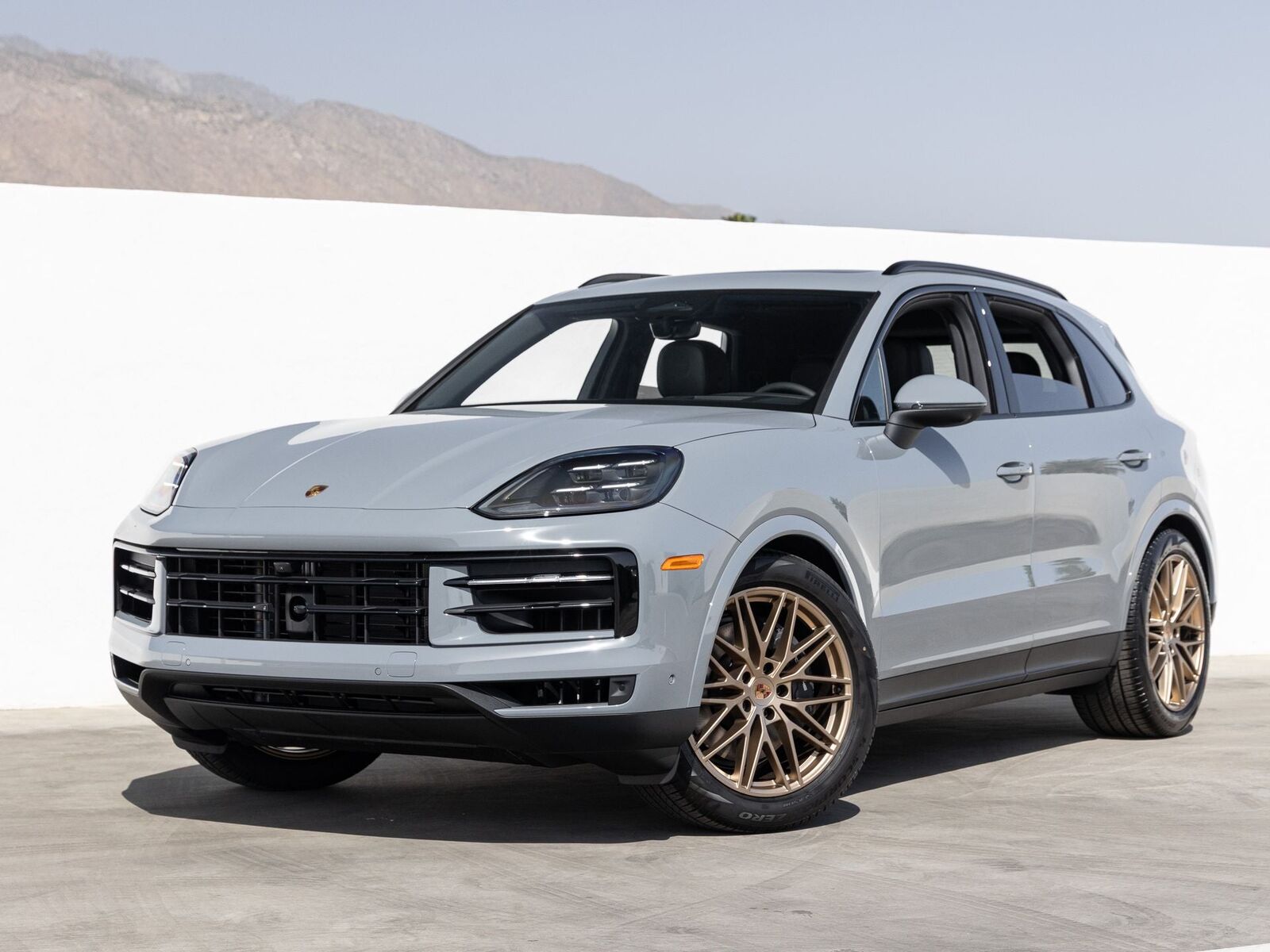 2026 PORSCHE Cayenne