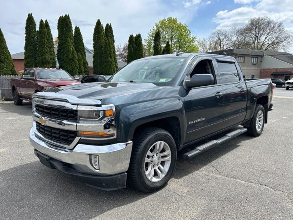 2017 CHEVROLET Silverado