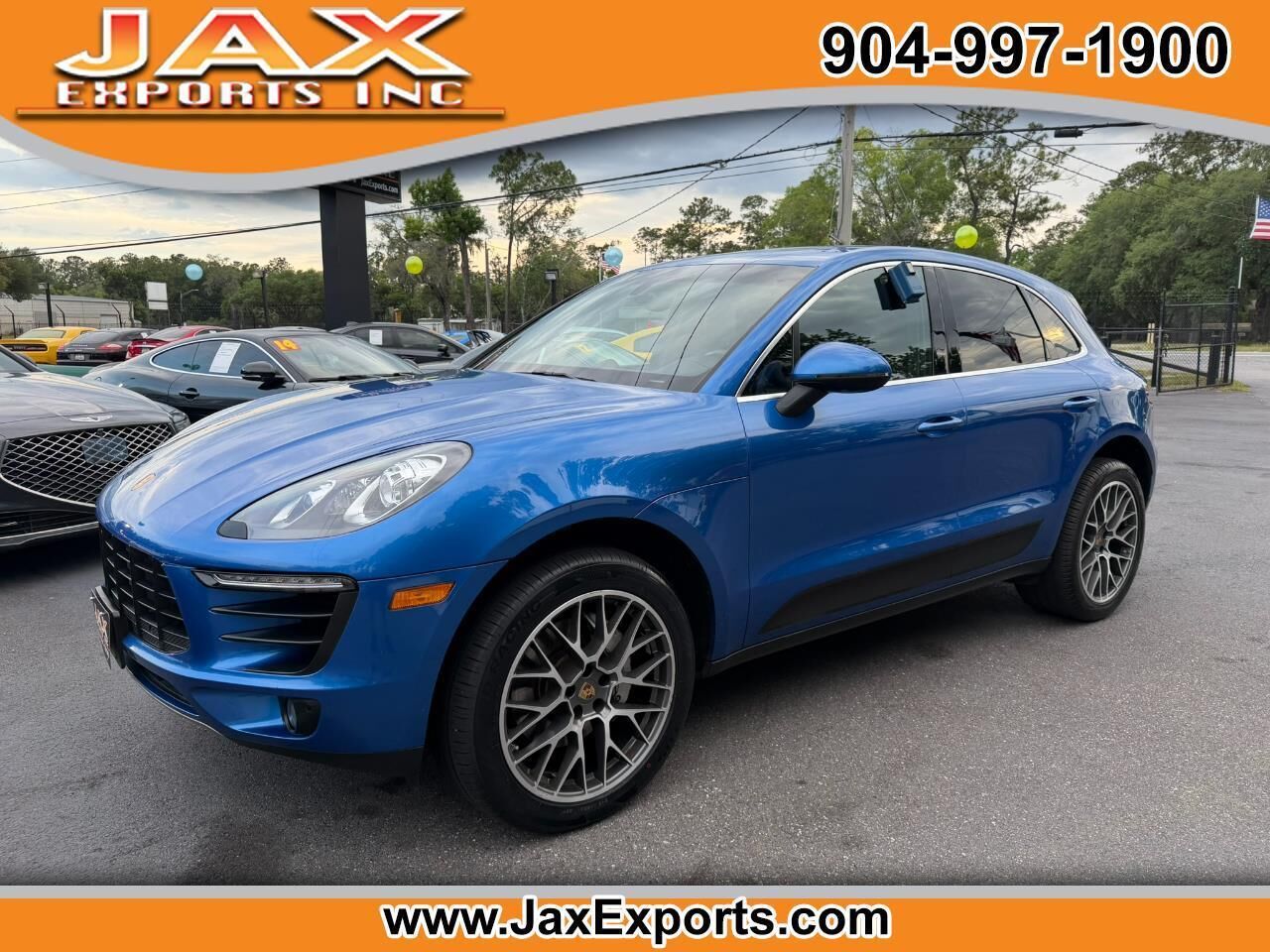 2015 PORSCHE Macan