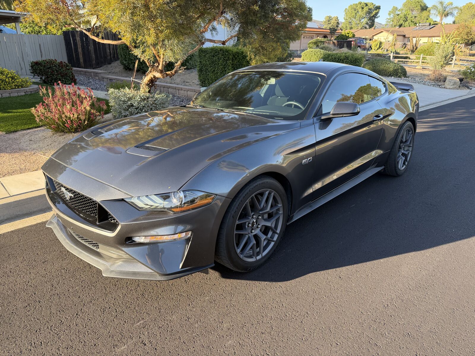 2020 FORD Mustang