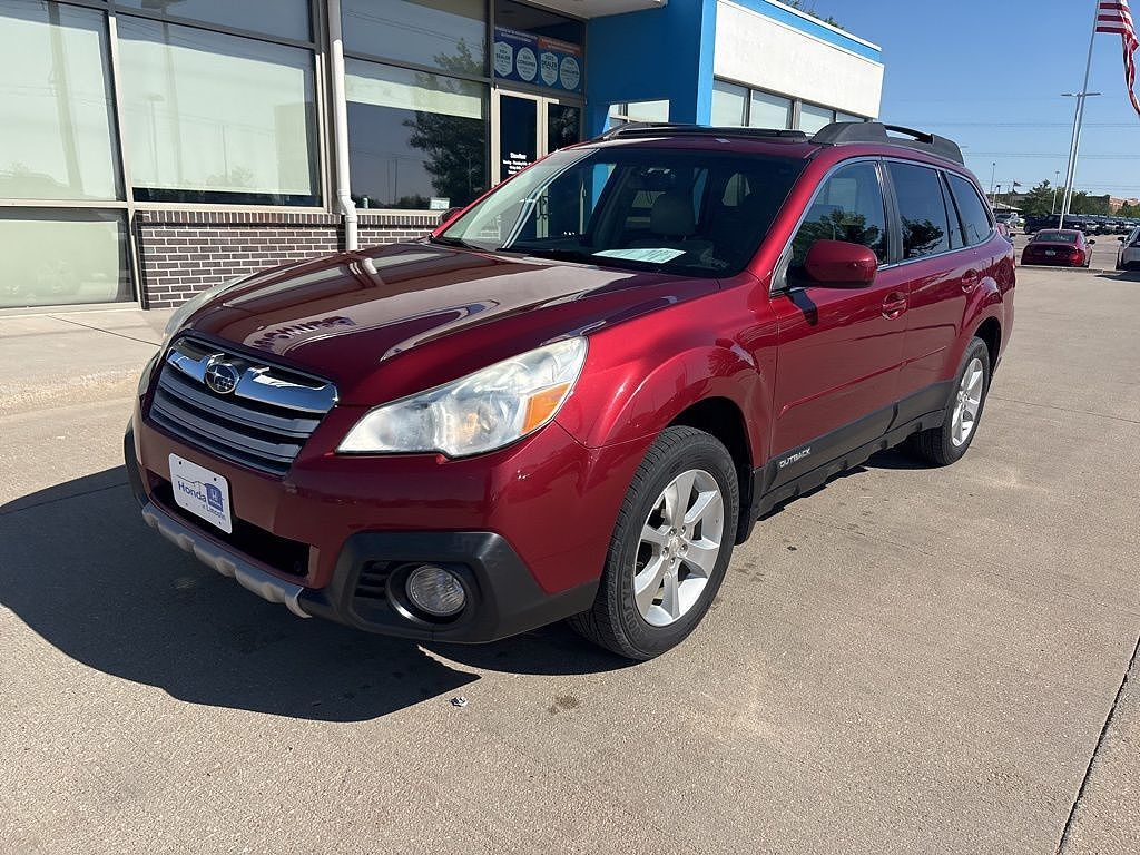 2013 SUBARU Outback