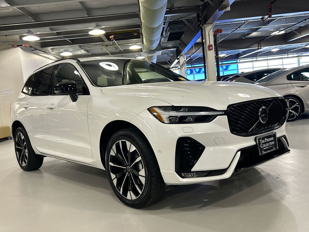 2026 VOLVO XC60