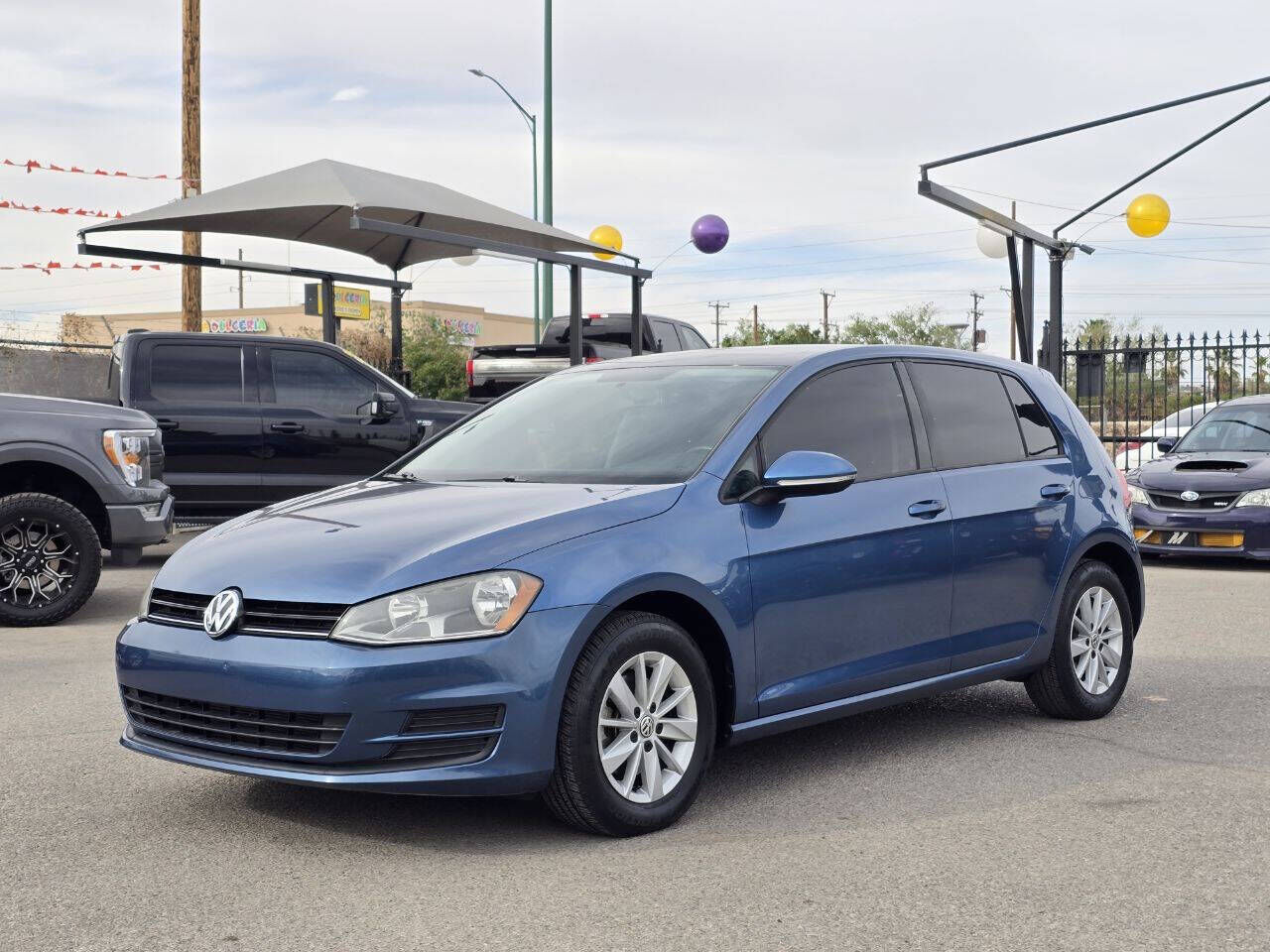 2015 VOLKSWAGEN Golf