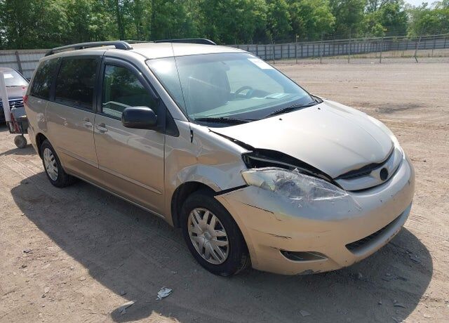 2007 TOYOTA Sienna