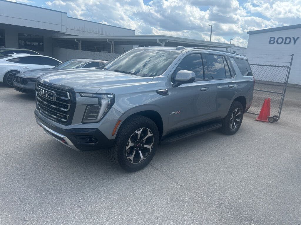 2025 GMC Yukon