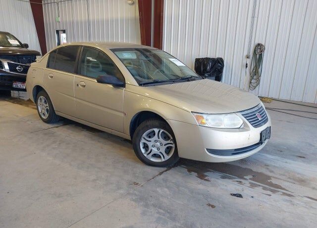 2005 SATURN Ion