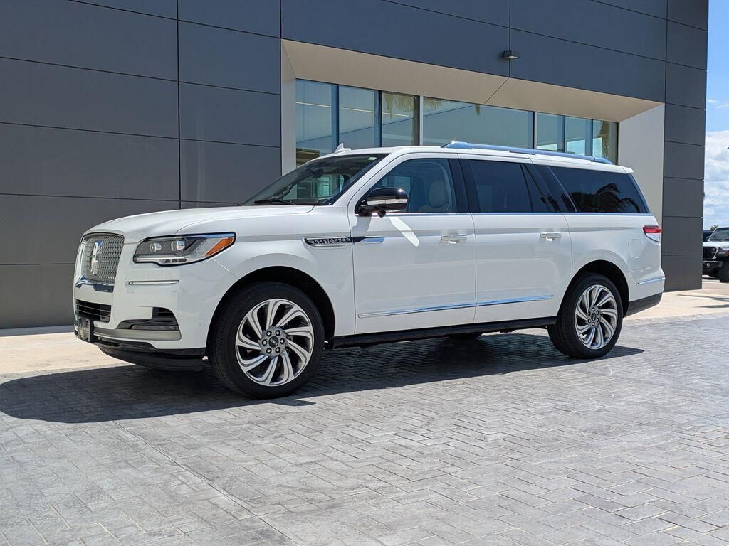 2023 LINCOLN Navigator L