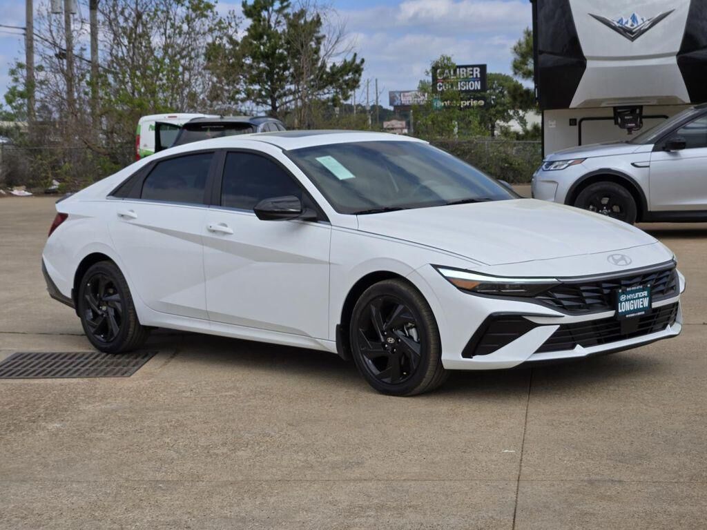 2026 HYUNDAI Elantra