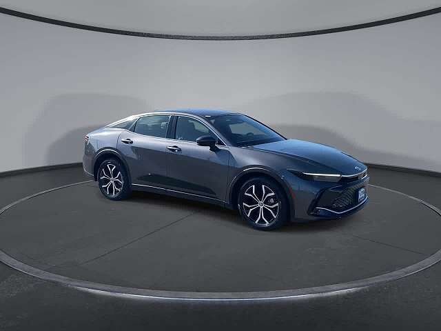 2023 TOYOTA CROWN