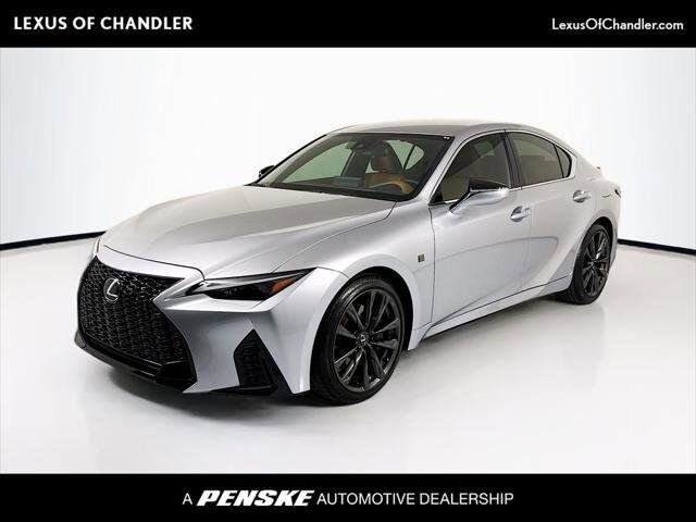 2025 LEXUS IS