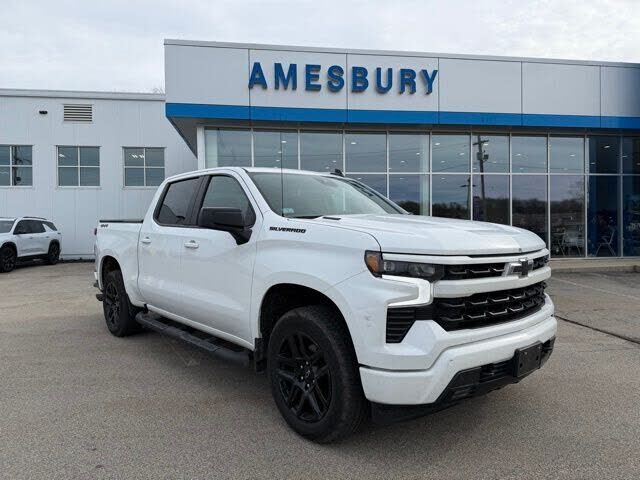 2024 CHEVROLET Silverado