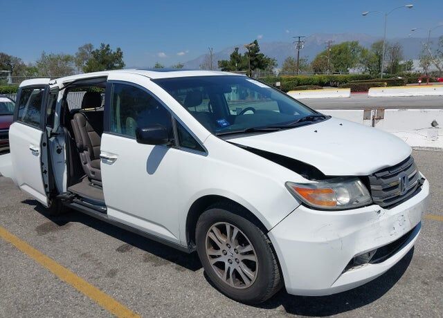 2011 HONDA Odyssey