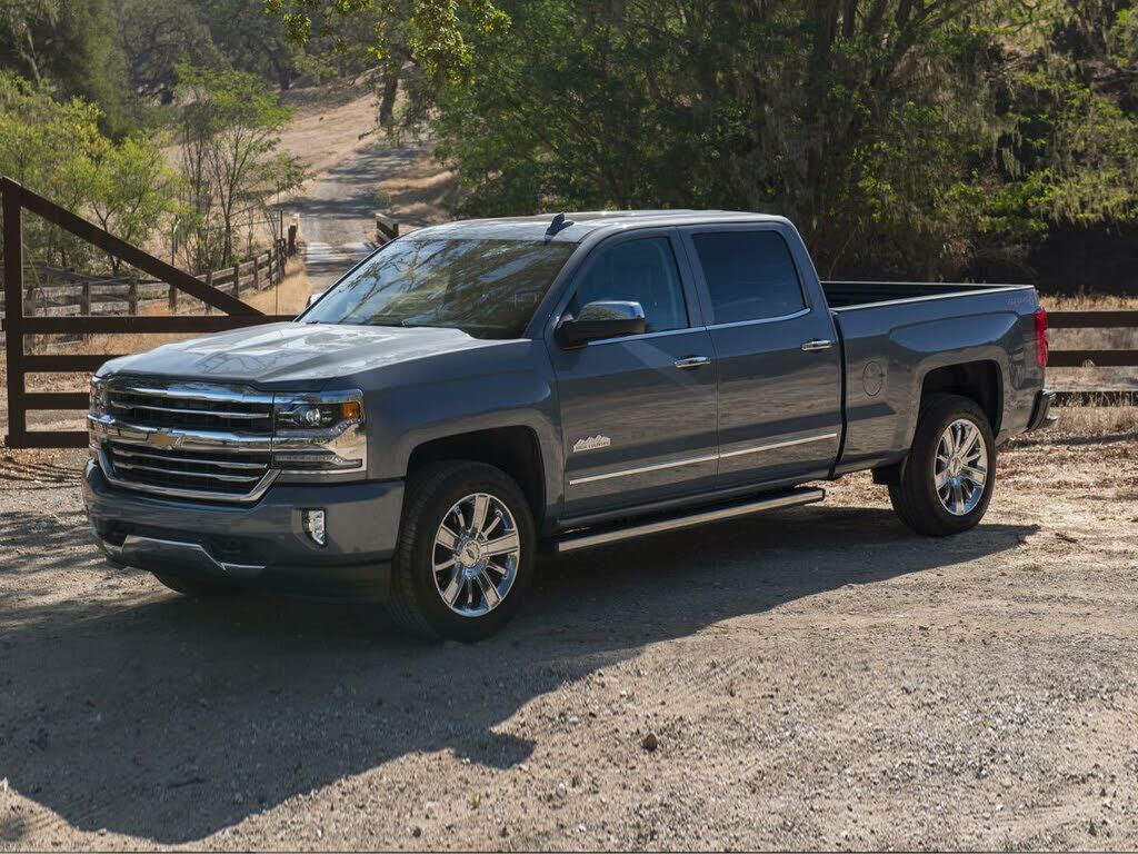 2018 CHEVROLET Silverado