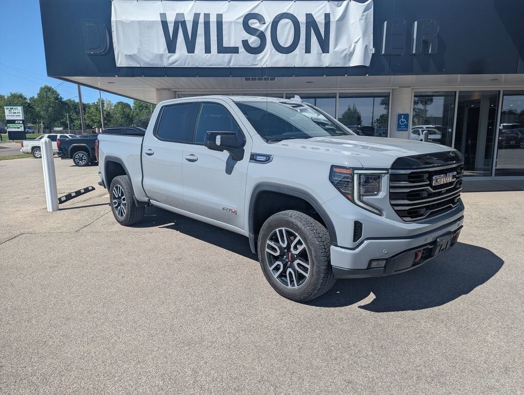 2025 GMC Sierra