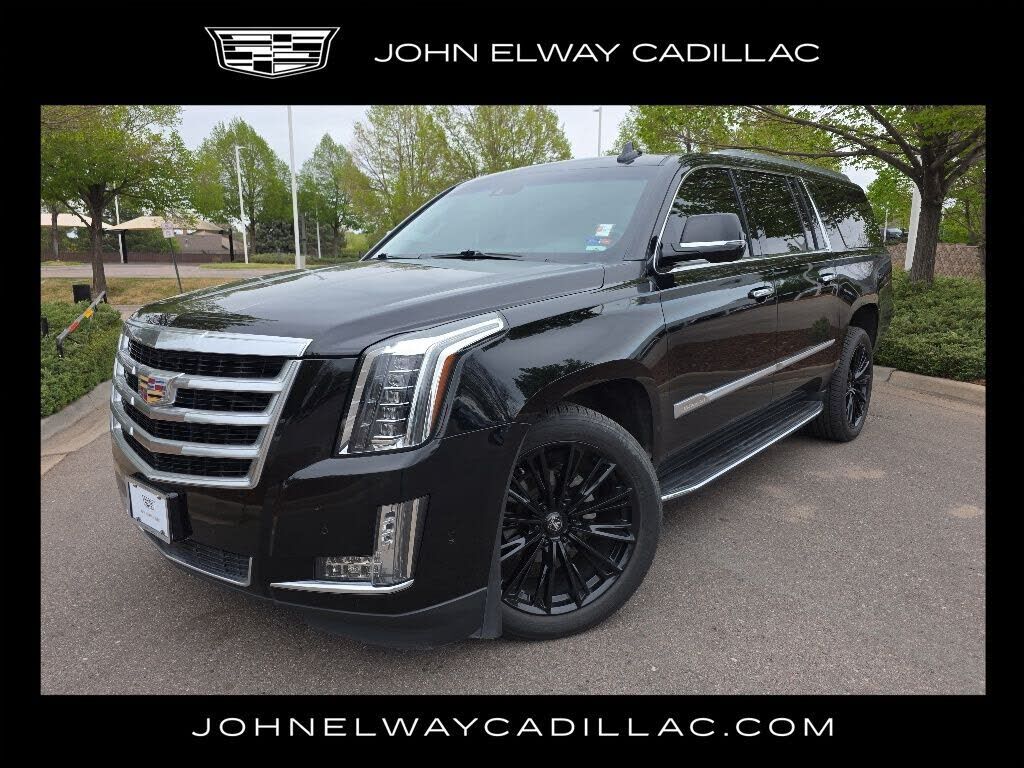 2019 CADILLAC Escalade ESV