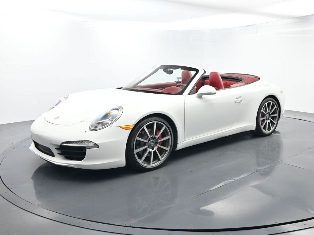 2013 PORSCHE 911