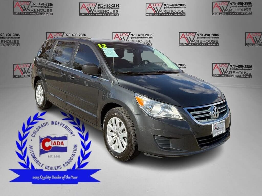 2012 VOLKSWAGEN Routan