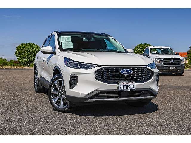 2024 FORD Escape