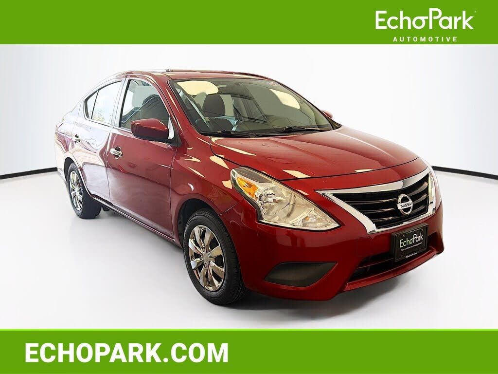 2019 NISSAN Versa