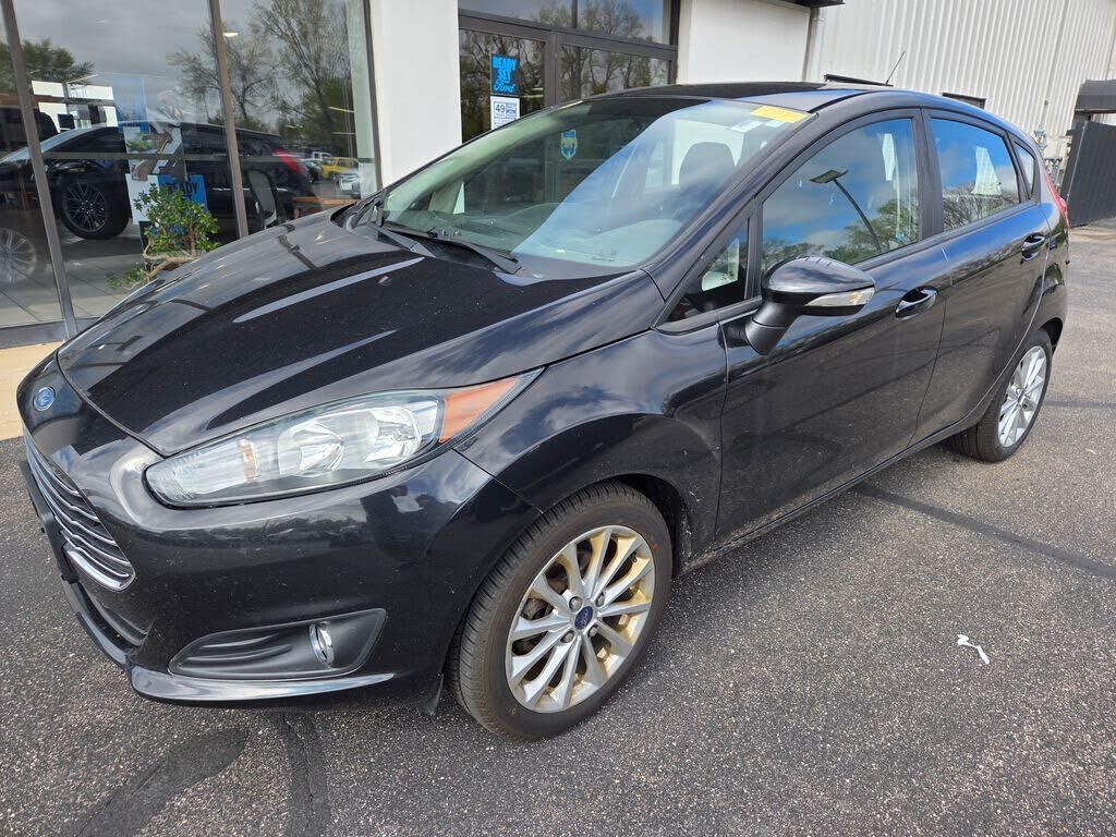 2014 FORD Fiesta