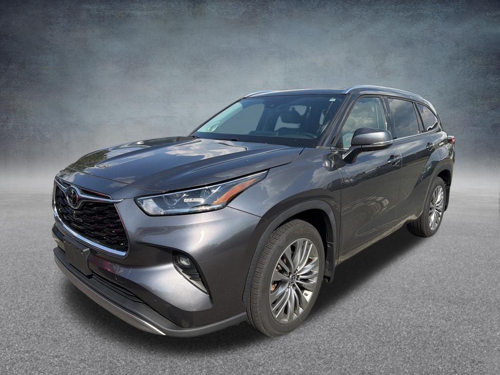 2021 TOYOTA Highlander