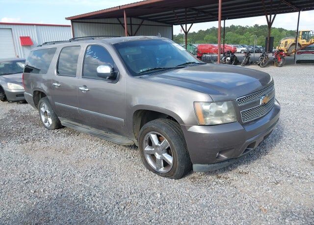 2012 CHEVROLET Suburban