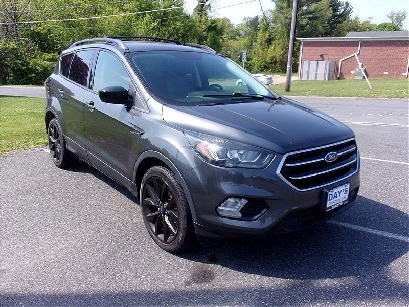 2018 FORD Escape