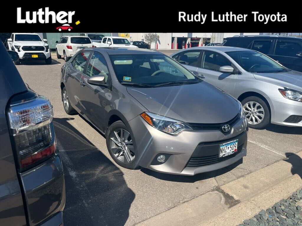 2014 TOYOTA Corolla