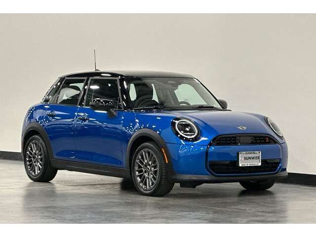 2025 MINI Hardtop